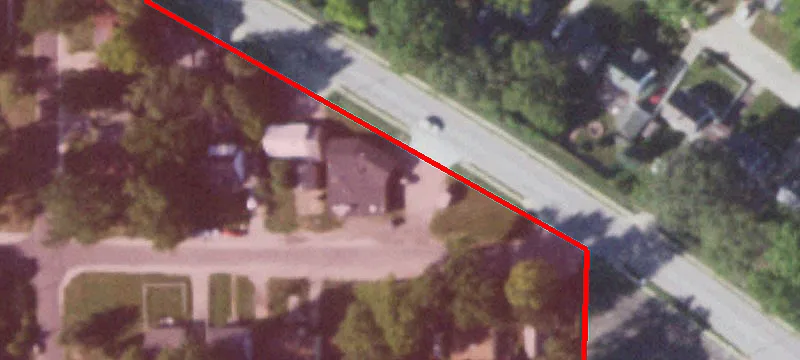 409 Bloomington Rd
