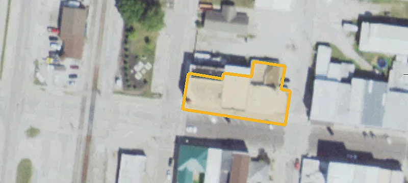 105 Main St