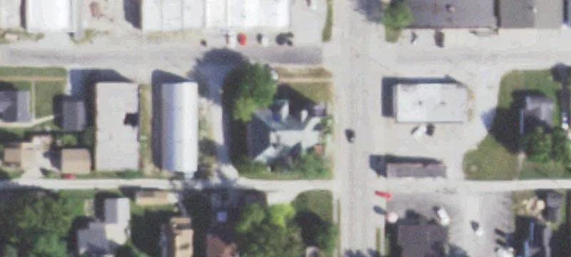 202 Main St