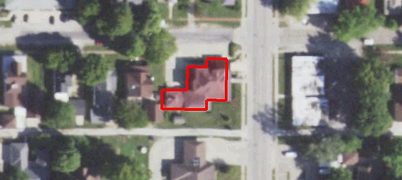 400 Main St