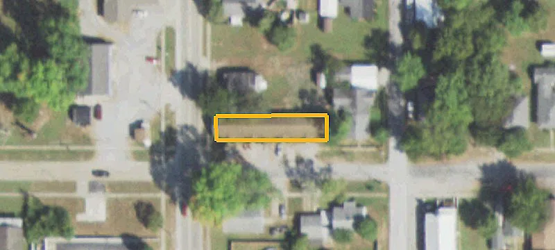 422 Commercial St