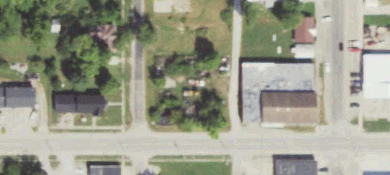 Poplar E State Hwy 33rd St