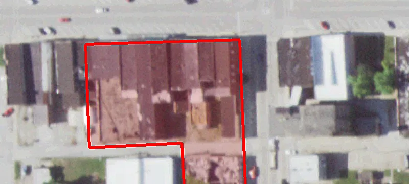 225 Main St