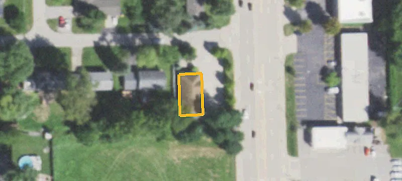 101 Shorewood Ln