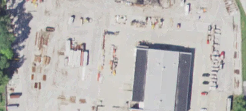 960 Airline Dr