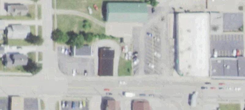 1104 Oakland Ave