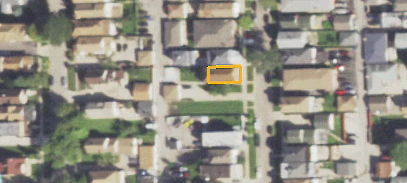 132 22nd Ave