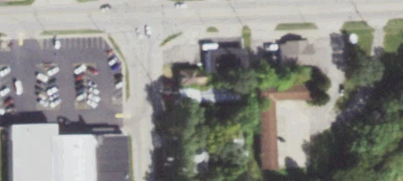 606 Madison St