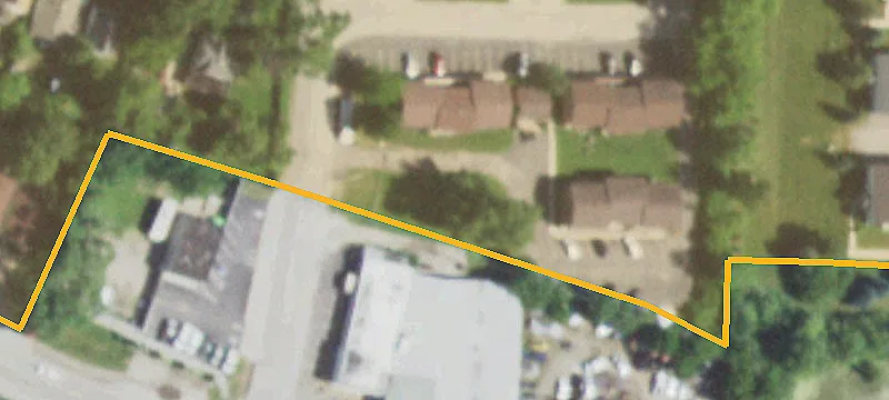 Fairlawn Dr