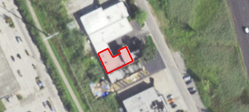 1300 Old Skokie Rd