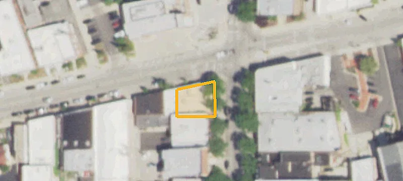 496 Main St