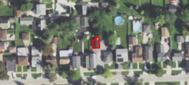 8122 45th Pl