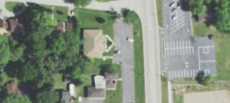 1326 Main St