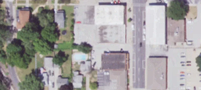 212 4th W St
