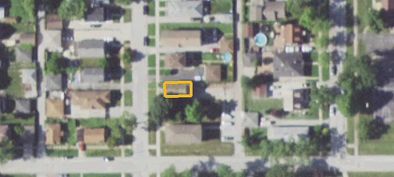 1039 Un Ave