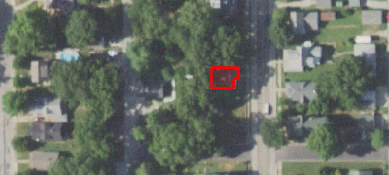 325 Main St