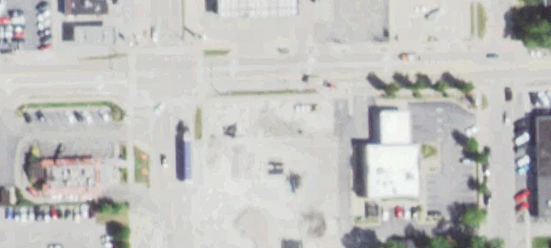 5 Broadway St