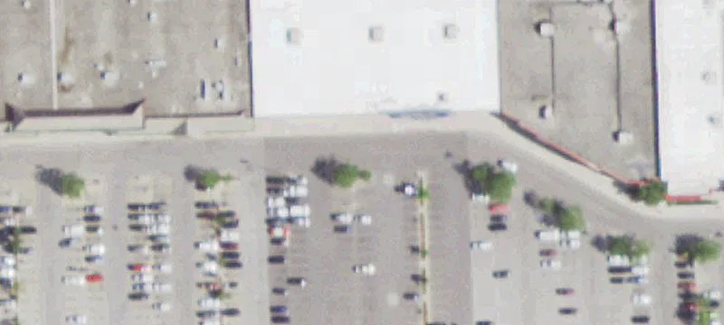 2400 Howard St