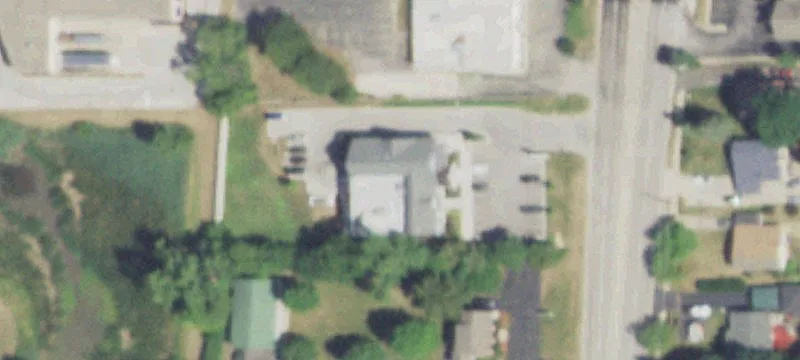 1144 Main St