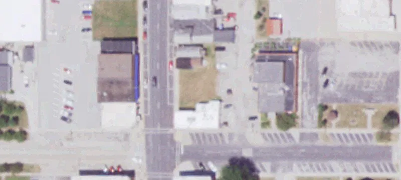 121 4th W St