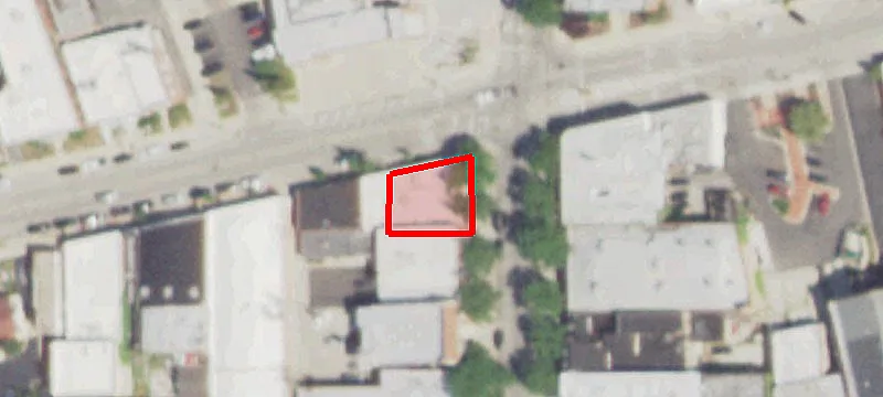 494 Main St