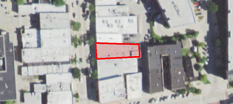 5127 Main St
