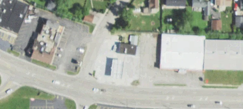 840 Rollins Rd