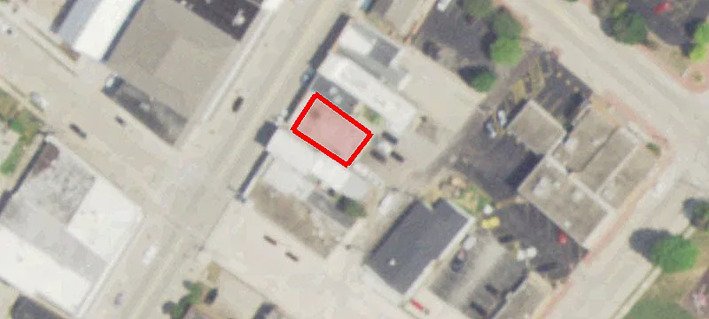 140 Main St