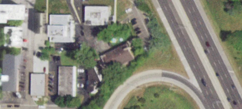 414 Frontage Rd