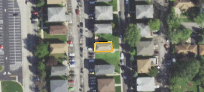 11216 Moraine Dr
