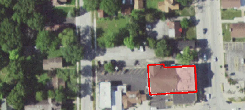 1338 Main St