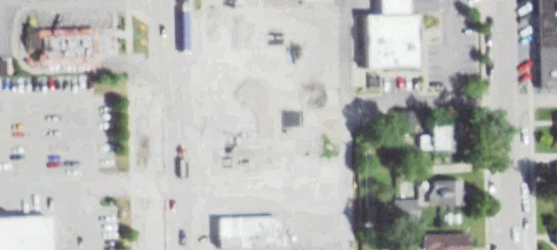 35 Broadway St