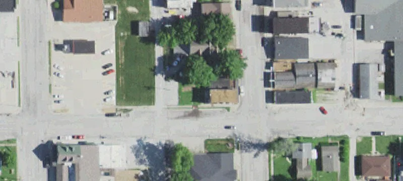19 Main St