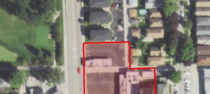 2529 Desplaines Ave