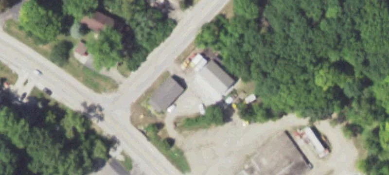 2001 Mdw Ave