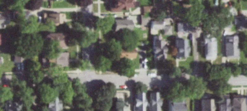 12821 Maple Ave