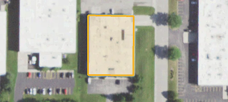 13800 Laurel Dr