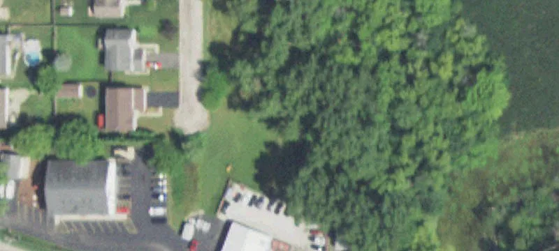 702 Rollins Rd