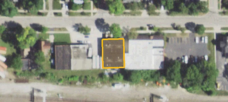 1247 Warren Ave