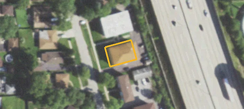 10935 Lloyd Dr
