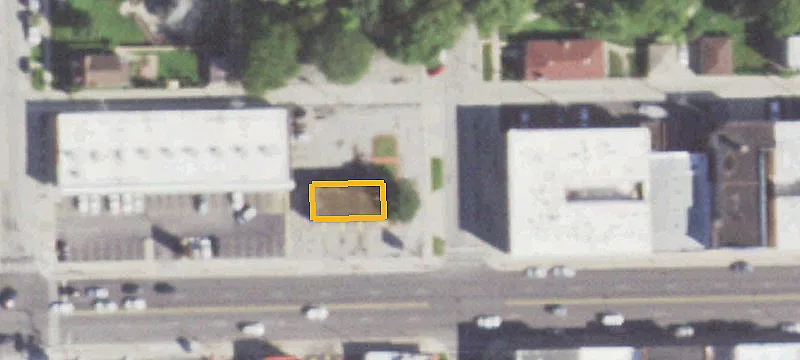 6930 Cermak Rd