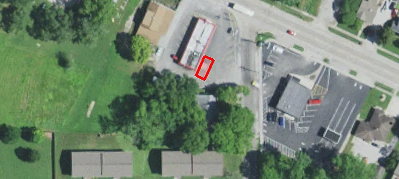 1300 Main St