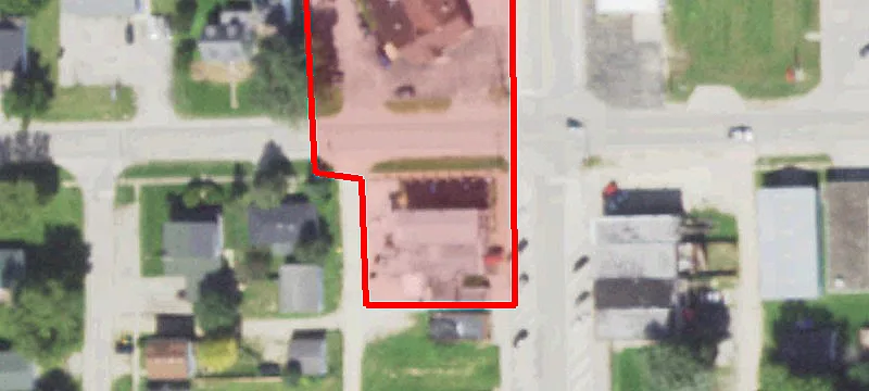 101 Main St