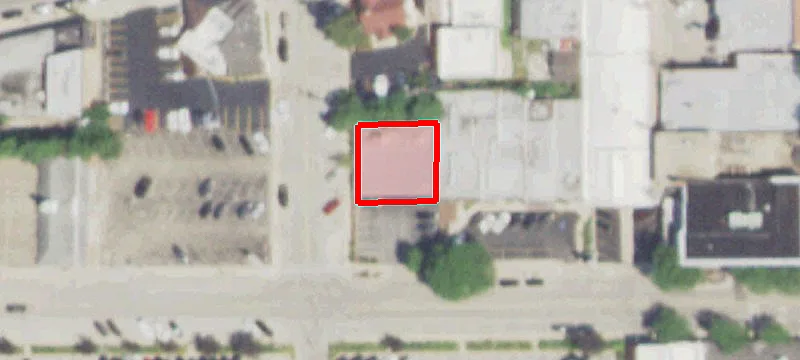 488 Cres Blvd
