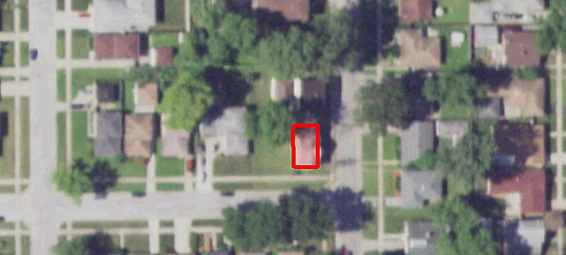 15138 Woodlawn Ave