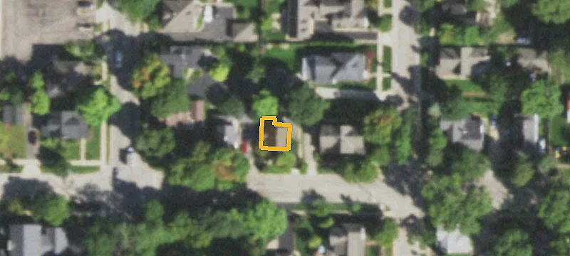 112 Russell St