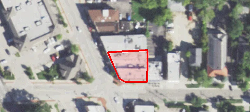 307 Waukegan Ave