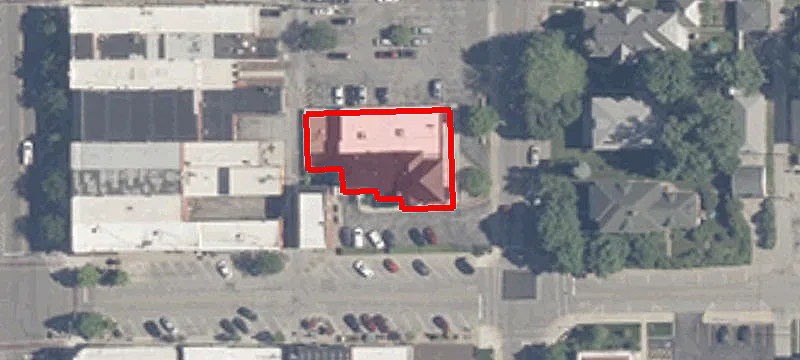 123 5th St