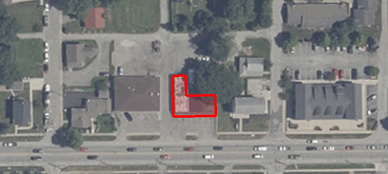 220 Main St