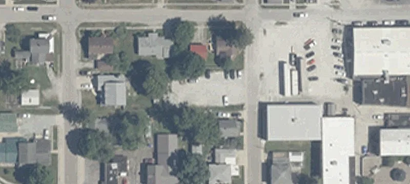 105 Thompson St